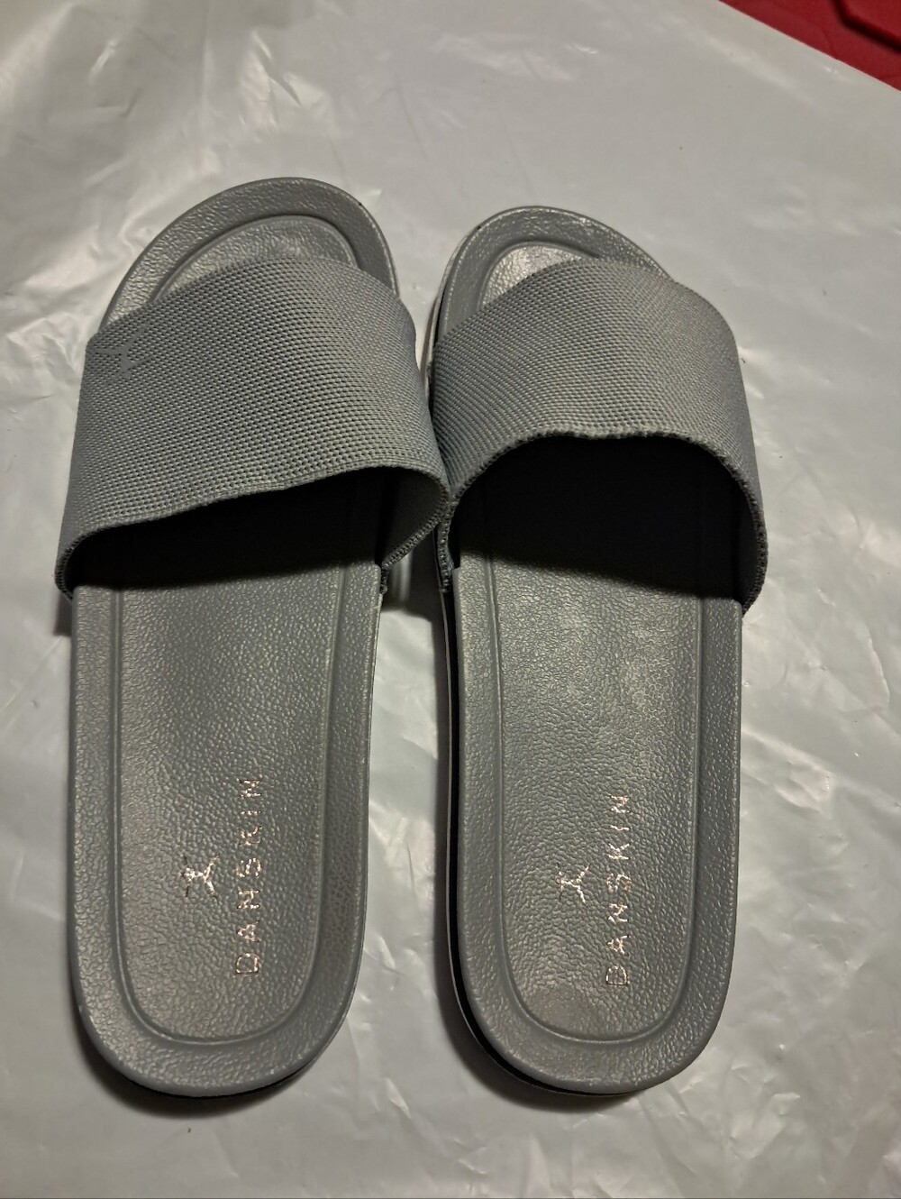 Danskin Light Gray Slide Sandals for Women